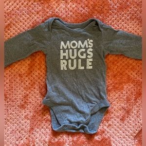 The Children’s Place unisex 3-6M long sleeve worn 1X 🐝